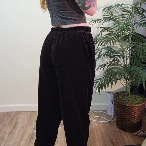 Jaclyn Smith Sport Velvet Velour Vintage Jogger Pants - Picture 4 of 5